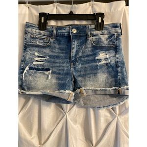 Brand new American Eagle Midi shorts size 14